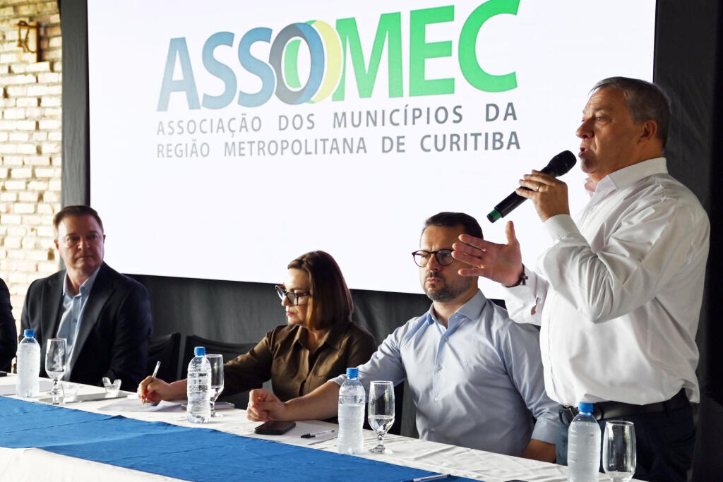 Contenda esteve na assembleia da ASSOMEC