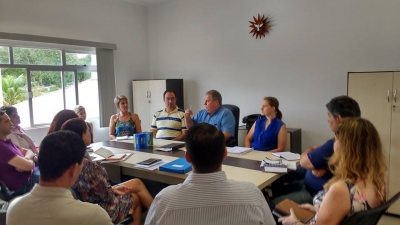 Prefeito e Vice realizam reunião com secretários na Sub Prefeitura de Catanduvas do Sul
