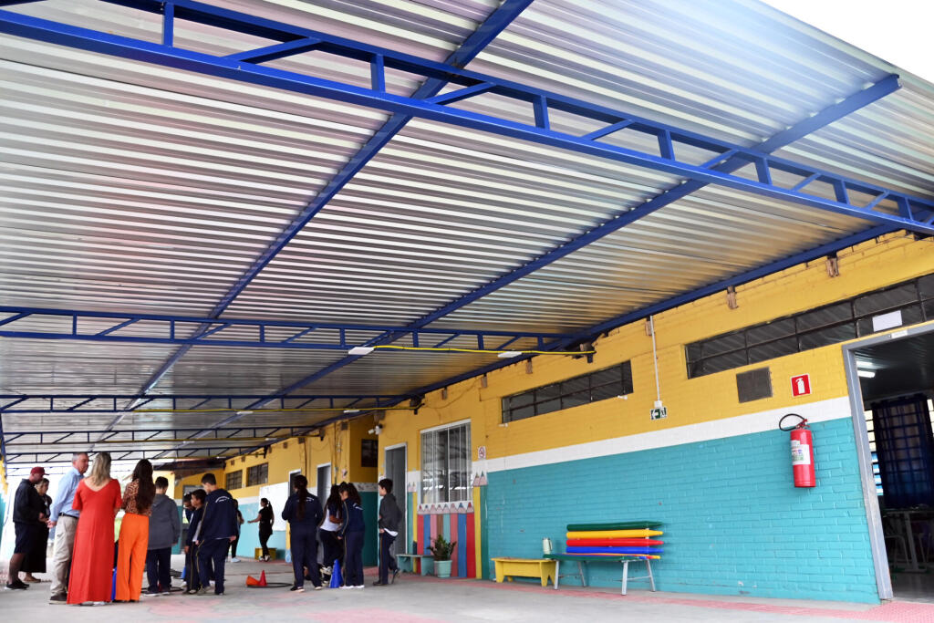 Escola Rui Barbosa recebeu melhorias