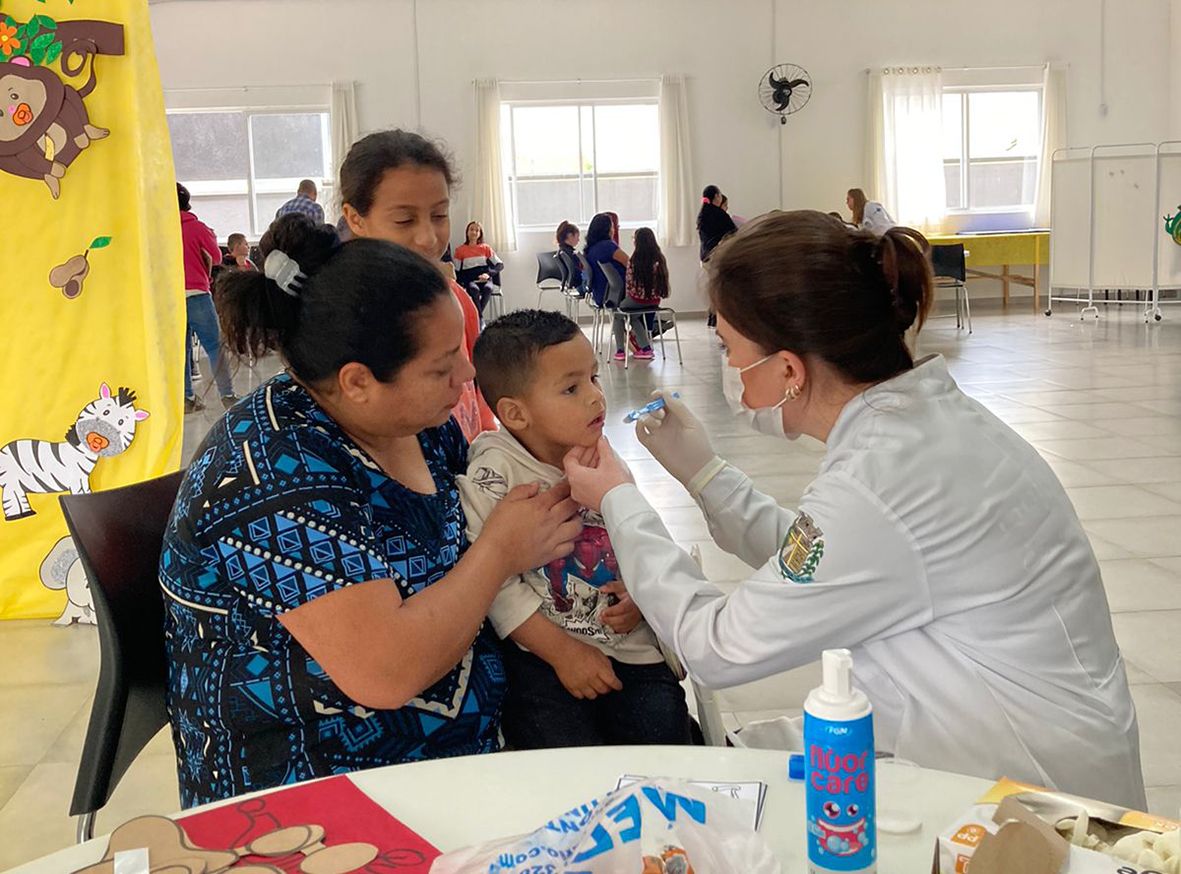 Odontologia fez 228 atendimentos durante multivacinação de Contenda