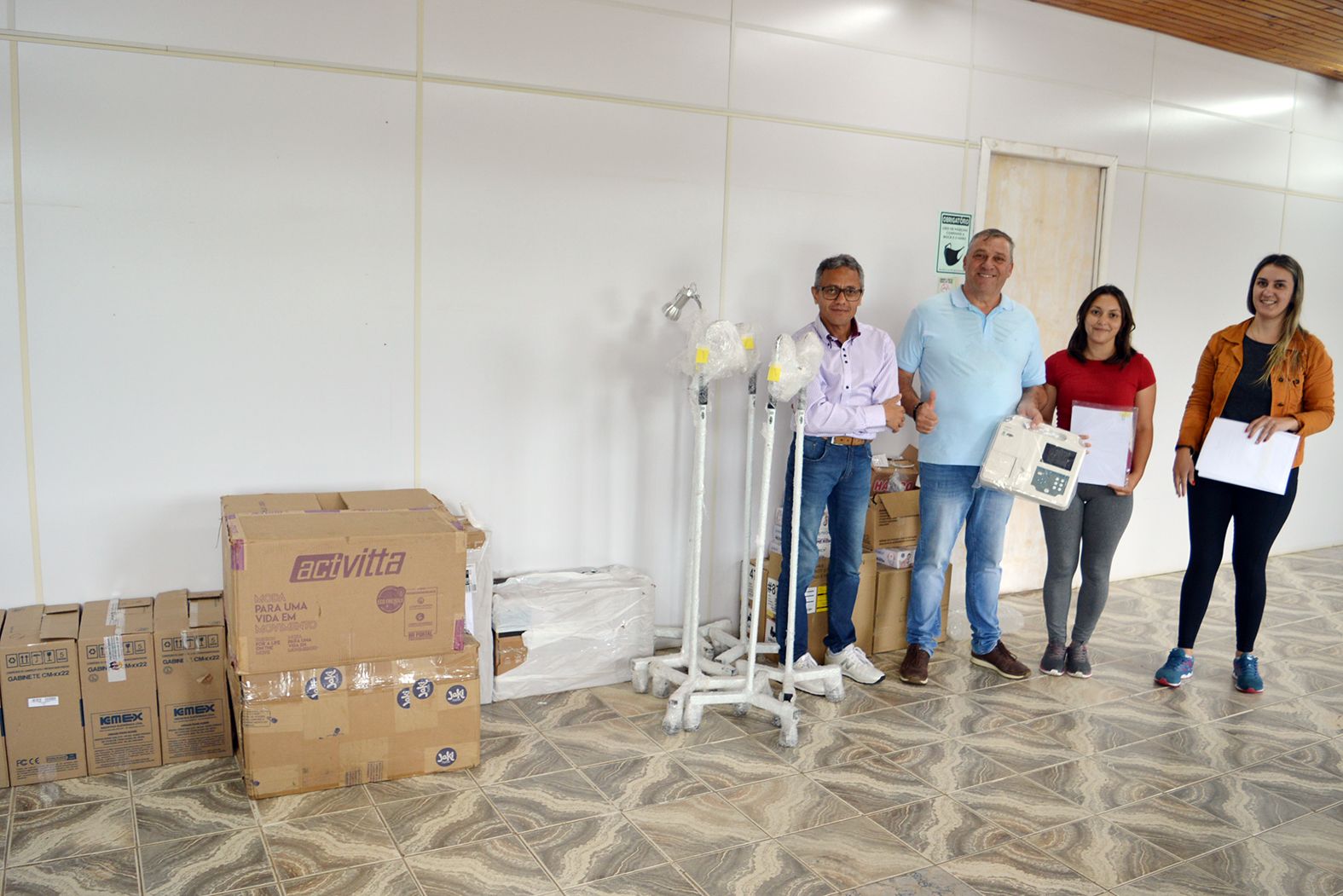 Contenda investe em equipamentos de saúde