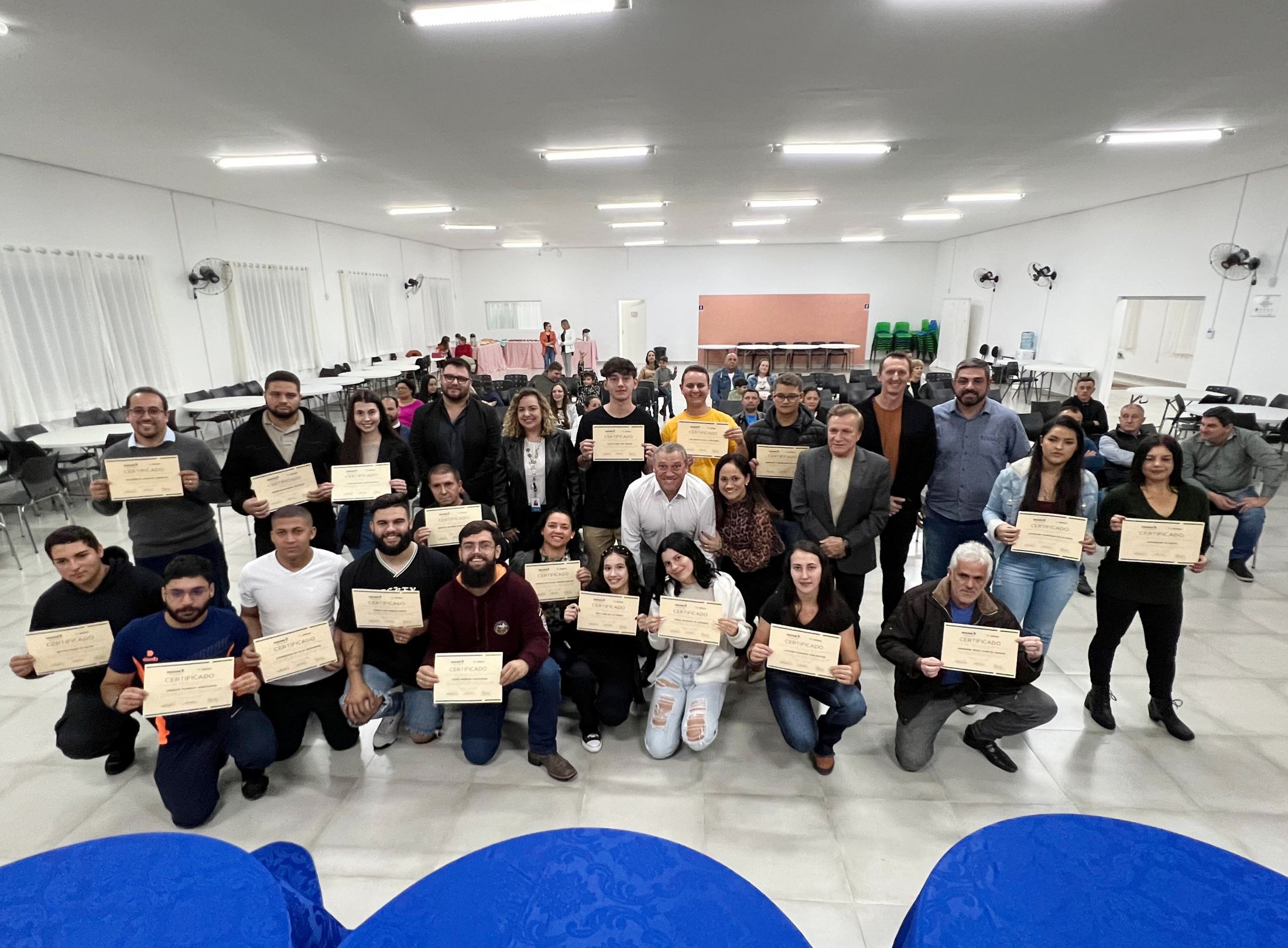 Qualifica Paraná forma 40 alunos de Contenda