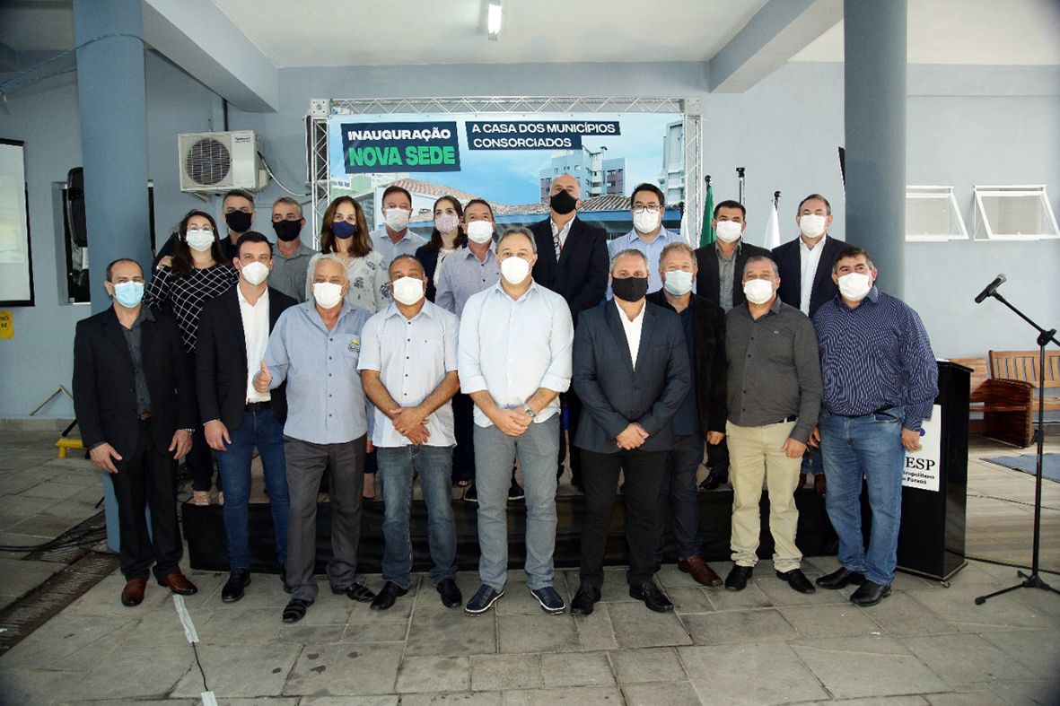 Contenda participa de inauguração da nova sede do Consórcio de Saúde do PR