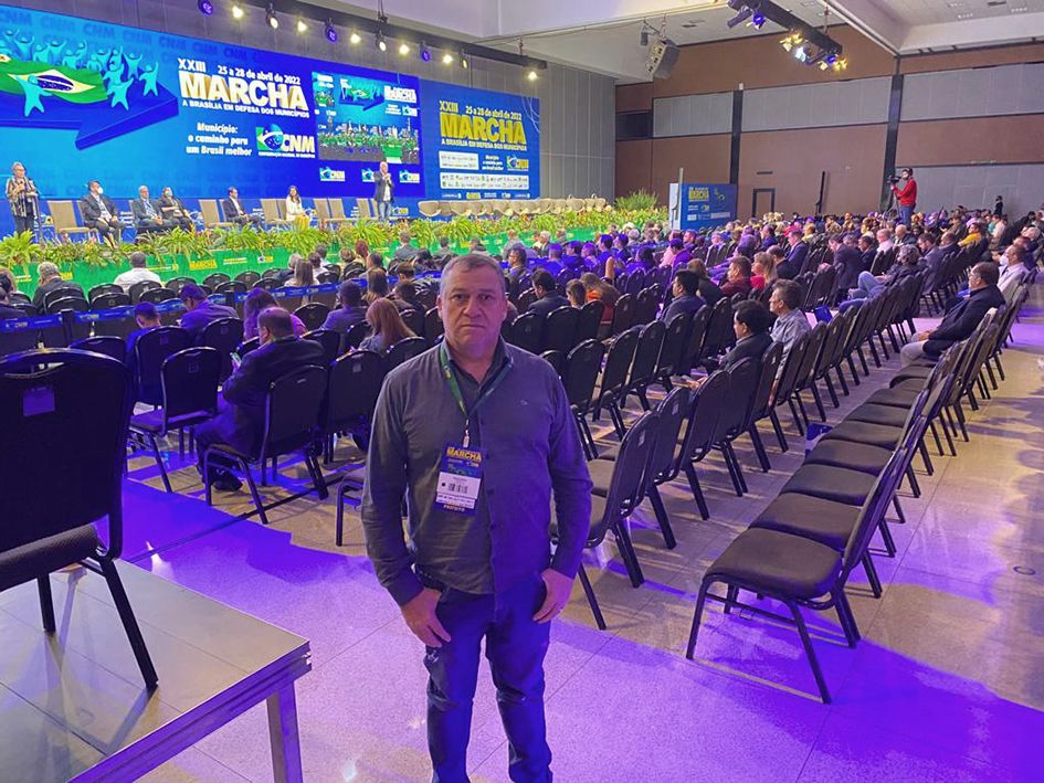  Mostarda retorna de Brasília com R$ 2,2 milhões em investimentos