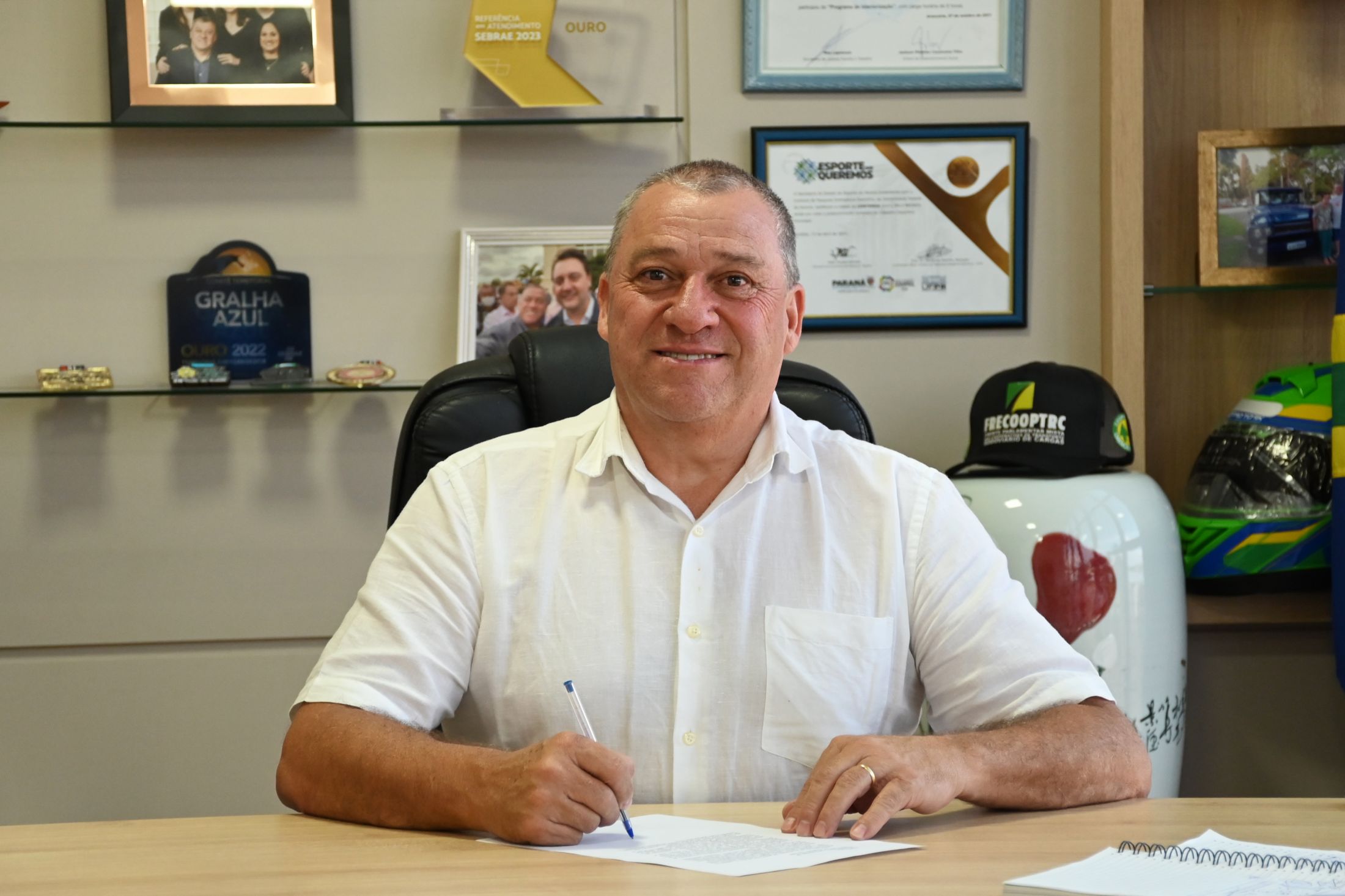 Mostarda anuncia pavimentação de mais 9 ruas no Loteamento São João