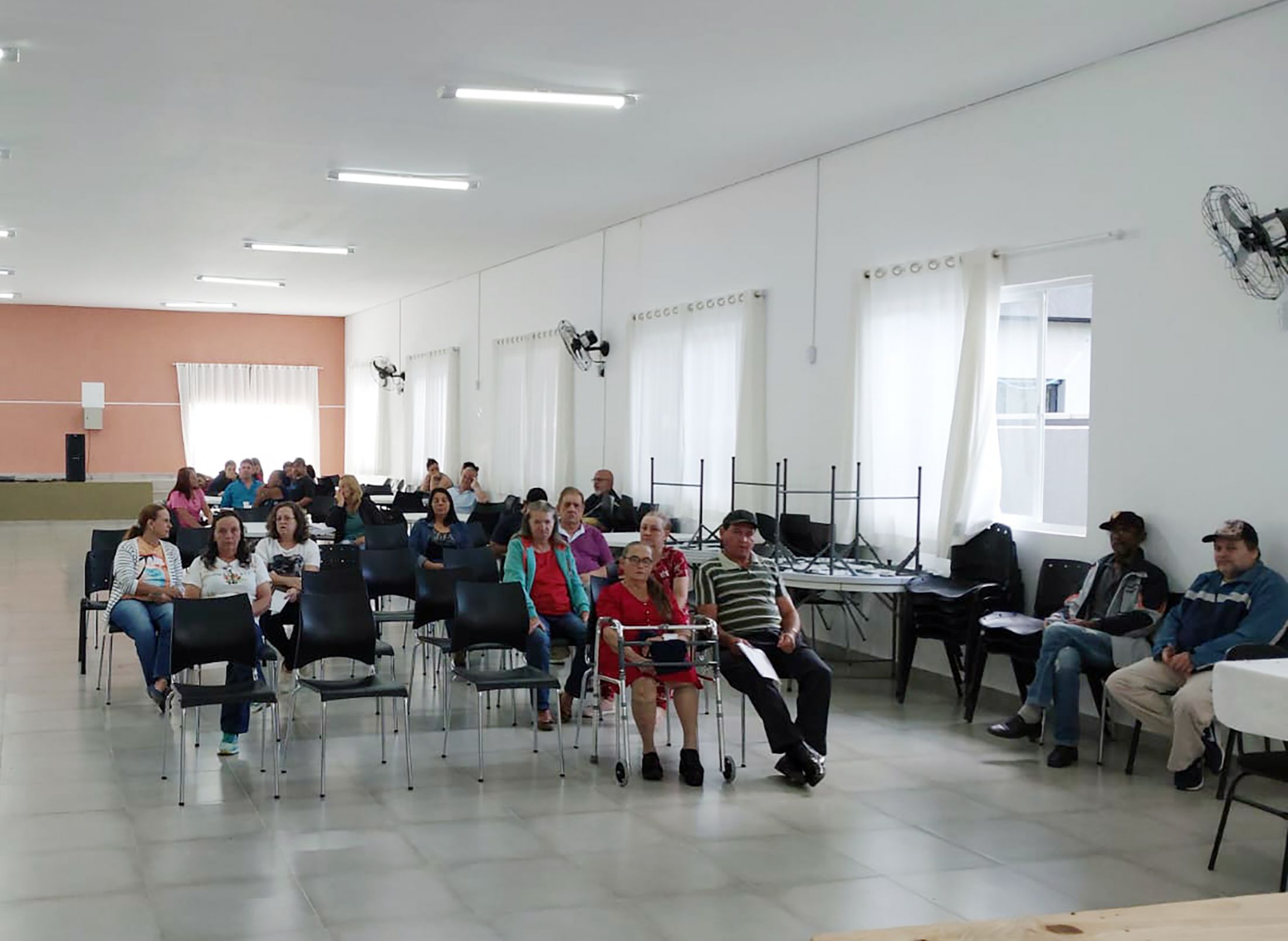 Contenda fez mutirões de especialidades