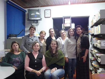 Reunião com o Conselho Municipal de Educação de Contenda/PR sobre o Plano Municipal de Educação.