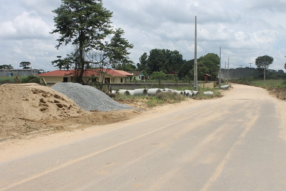 Iniciada mais uma obra de pavimentação