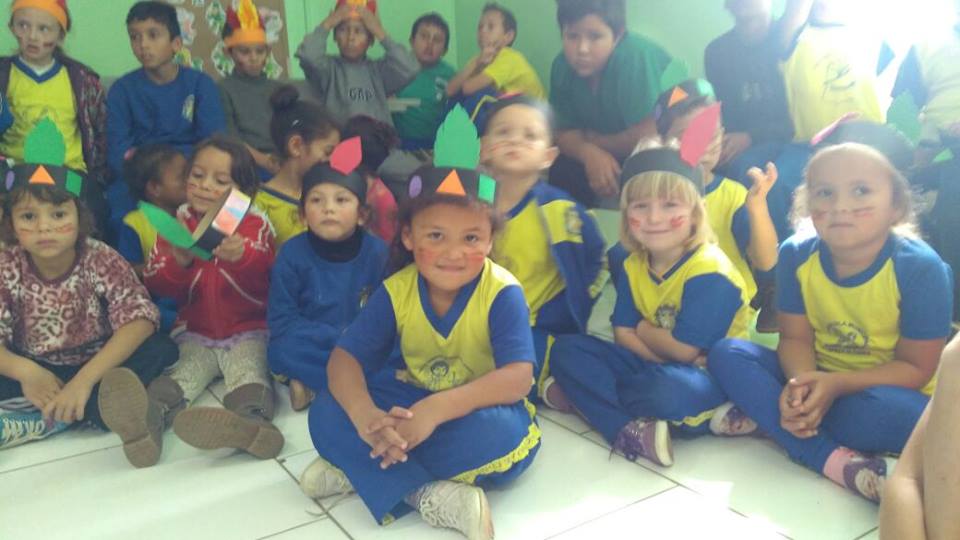 Casa Lar Anjo da Guarda realiza atividade em comemoração à semana do índio