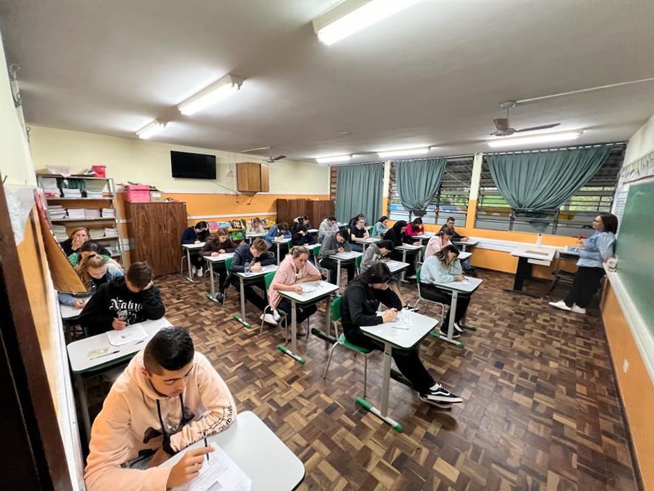 Contenda fez processo seletivo de estagiários