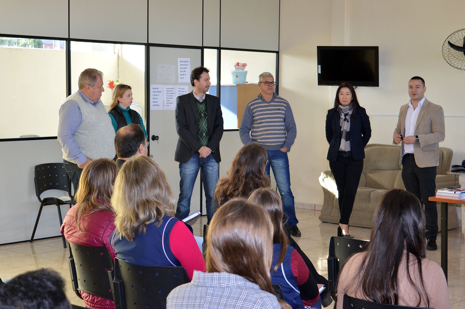 Sala do Empreendedor Avançada de  Contenda começa a ser implantada