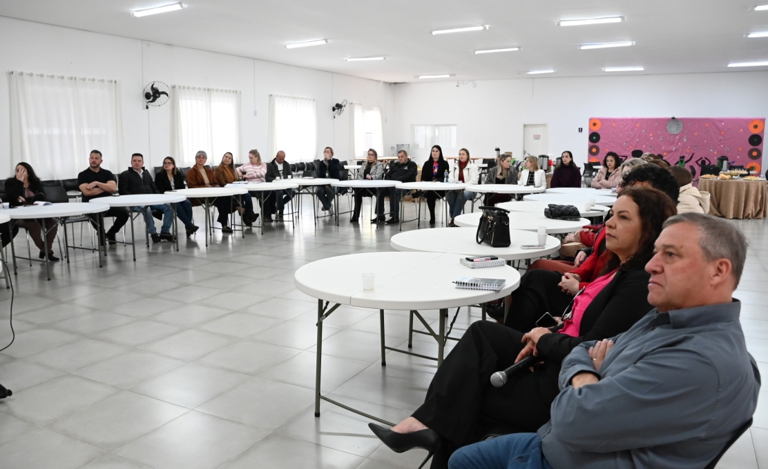 Contenda sediou encontro de secretários de saúde