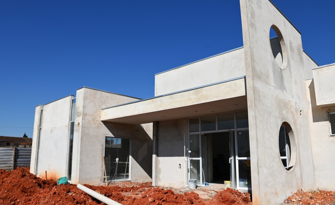 Retomada as obras da nova UBS de Contenda