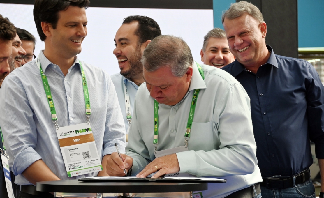 Contenda firma parceria com Curitiba