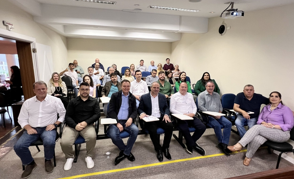 Mostarda participa de reunião do COMESP