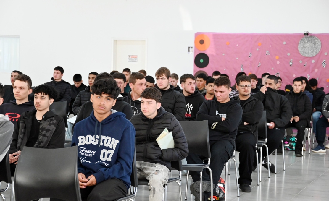 Contendenses passam por seleção do Serviço Militar