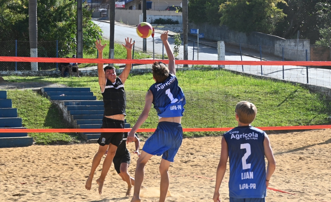 Contenda vence o Torneio de Vôlei de Areia