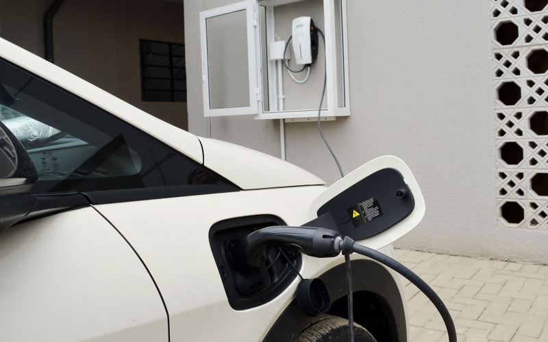 Contenda tem o 1º ponto de recarga para carros elétricos
