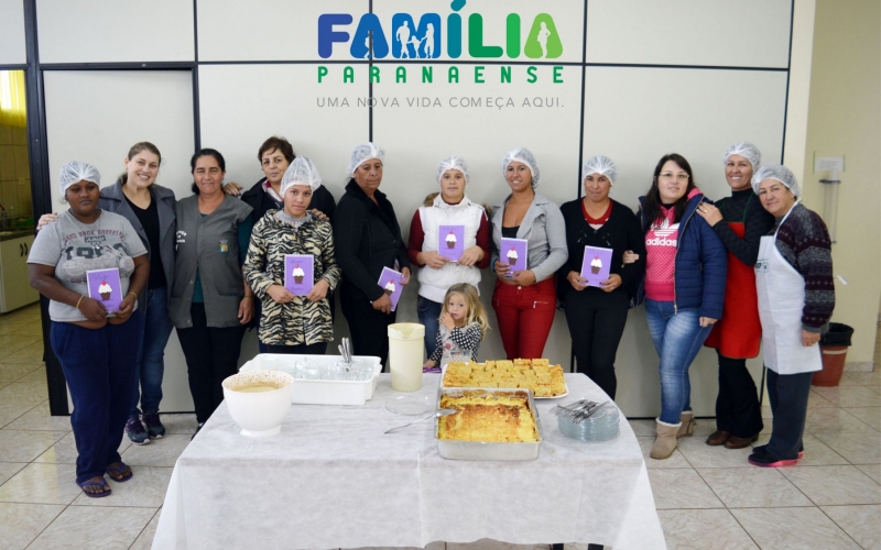 Famílias participam de oficina em Contenda
