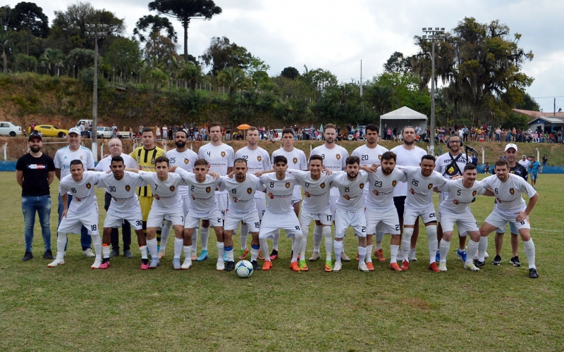 Contenda F.C. é tricampeão municipal