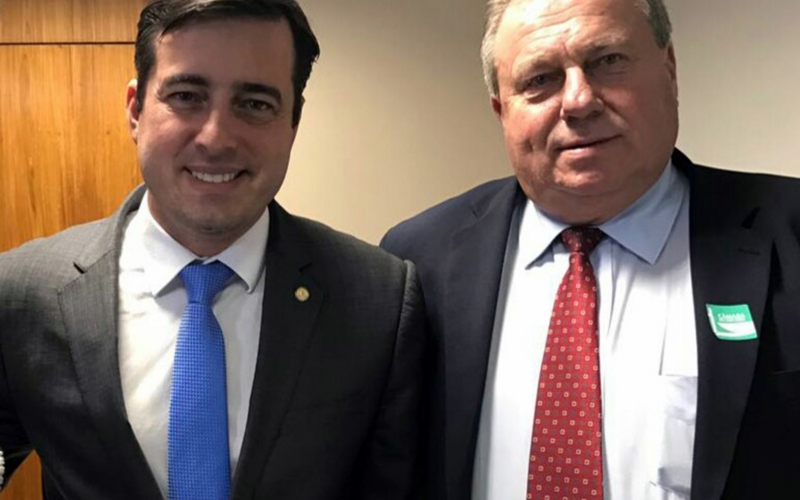 João Arruda libera emendas para Contenda
