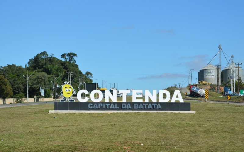 Letreiros são implantados em Contenda