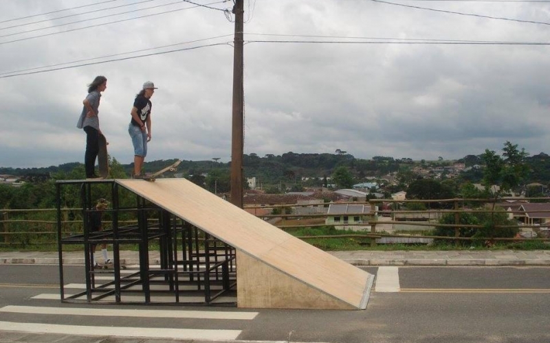 II Contenda Xtreme Day - inauguração da pista móvel de skate