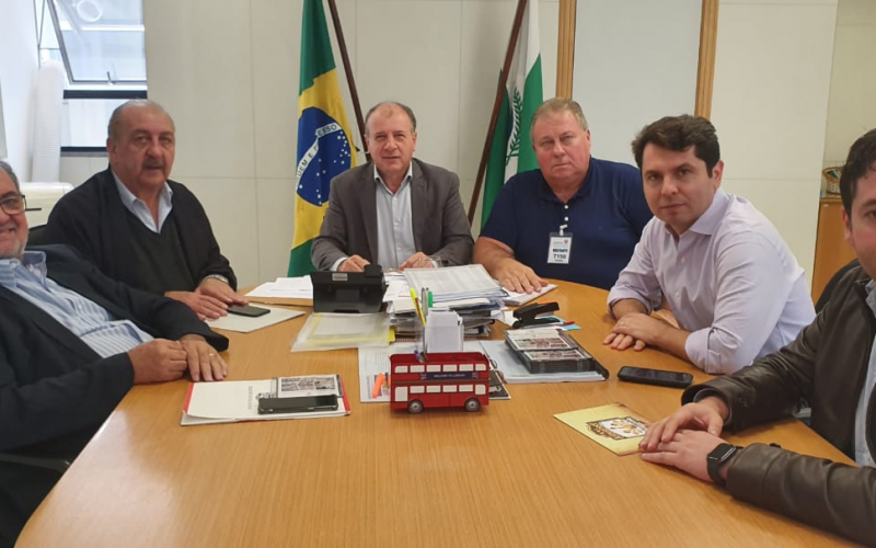 REUNIÃO COM SECRETÁRIO ESTADUAL DE DESENVOLVIMENTO URBANO E OBRAS PÚBLICAS